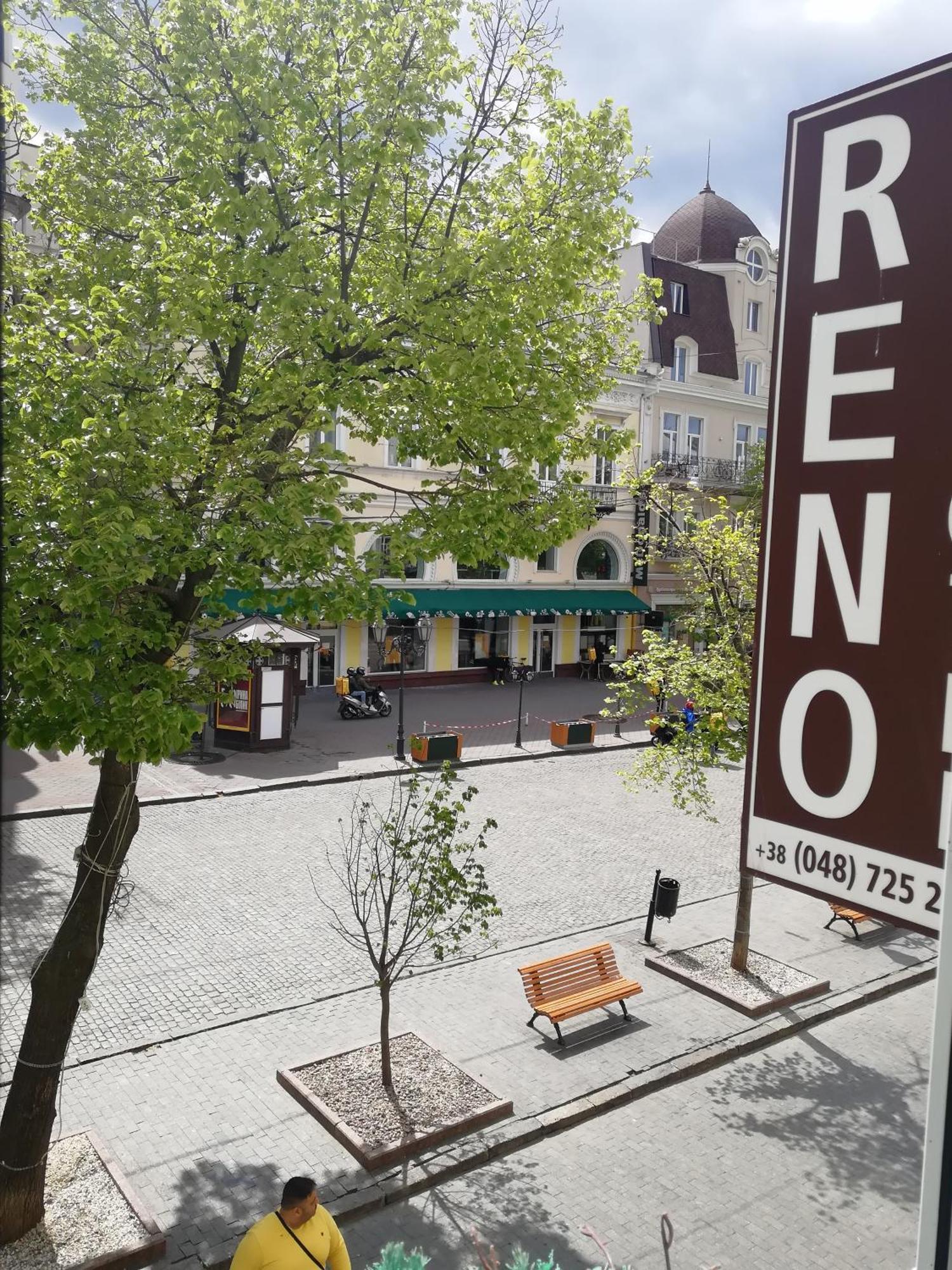 Hotel Reno On Deribasovskaya Одеса Екстер'єр фото