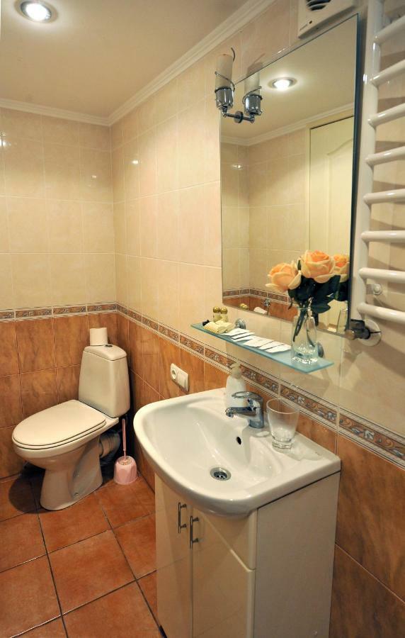 Hotel Reno On Deribasovskaya Одеса Екстер'єр фото